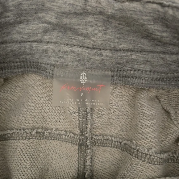 FREE PEOPLE MOVEMENT Heather Grey Summit Scout Pants - Picture 5 of 8